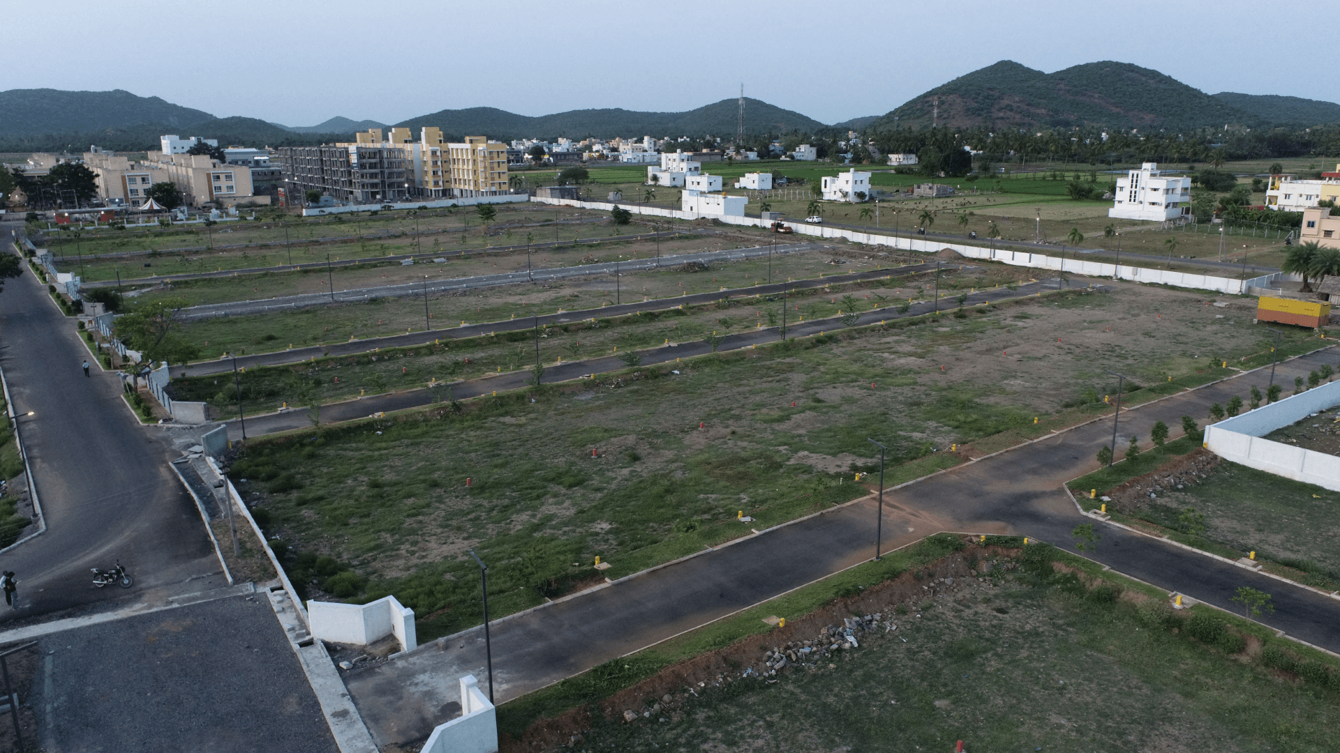 Sameera Lands & Constructions